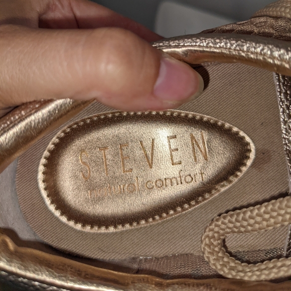 Steve Madden leather nappa sneakers - Picture 6 of 16